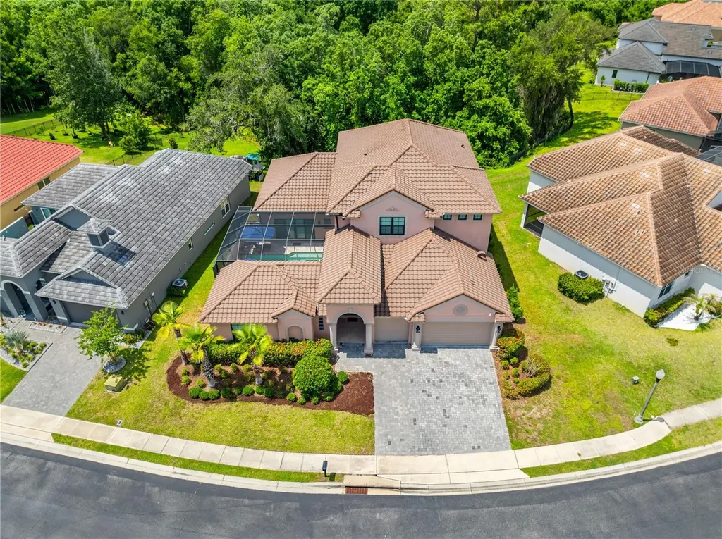 2557 Heritage Green Avenue Davenport FL 33837