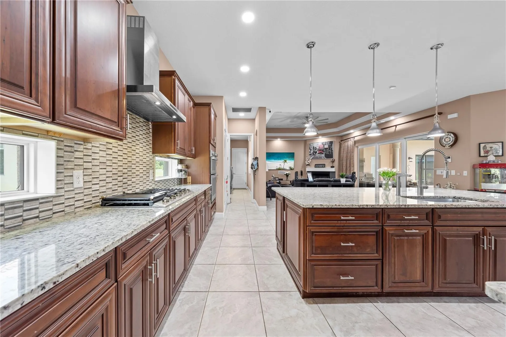 2557 Heritage Green Avenue Davenport FL 33837