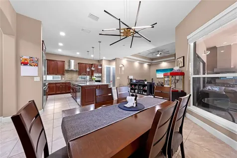 2557 Heritage Green Avenue Davenport FL 33837