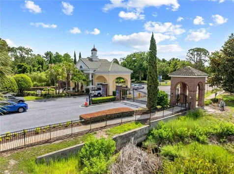2557 Heritage Green Avenue Davenport FL 33837