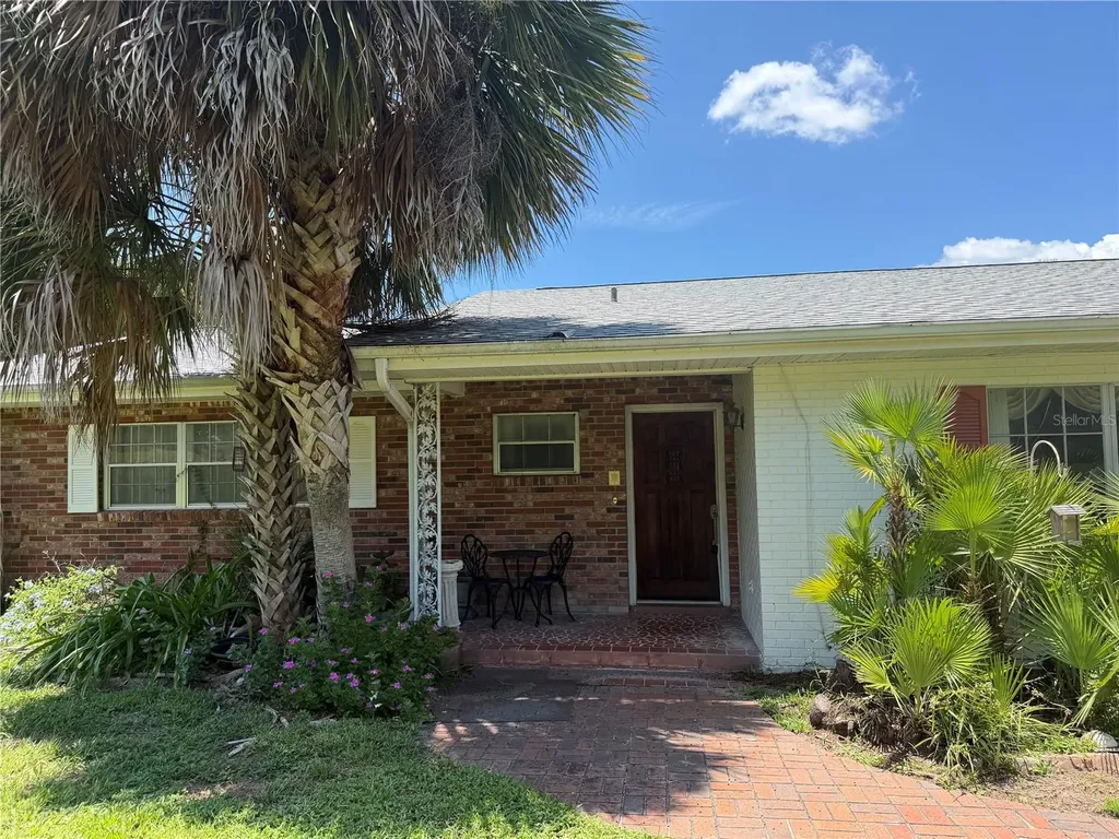 35237 Mulholland Drive Fruitland Park FL 34731