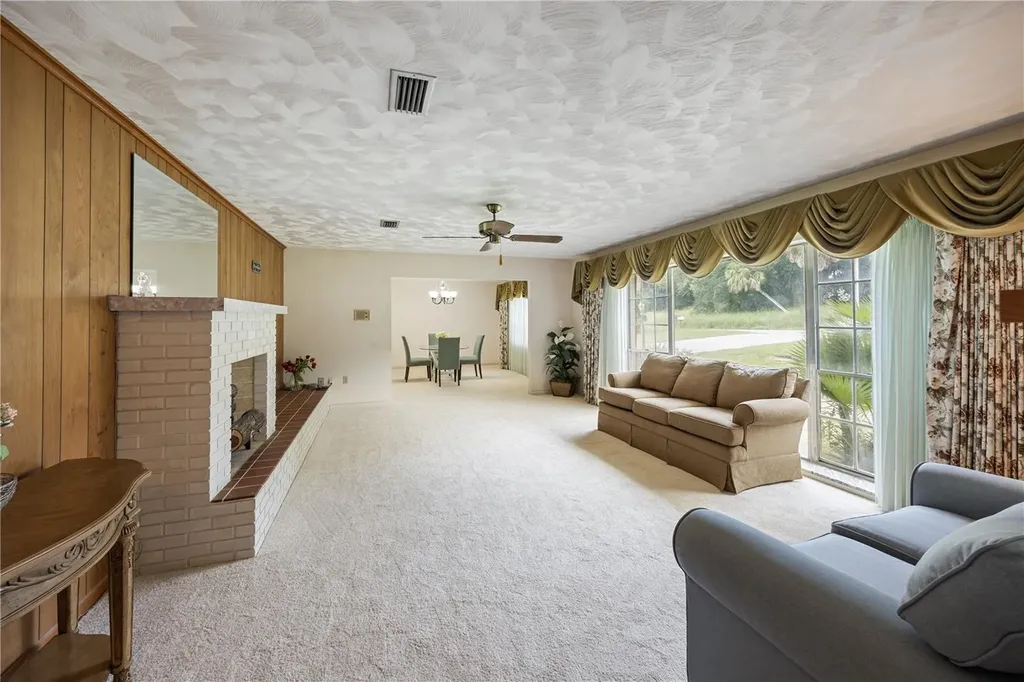 35237 Mulholland Drive Fruitland Park FL 34731