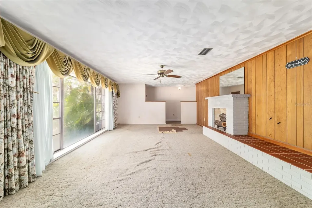 35237 Mulholland Drive Fruitland Park FL 34731