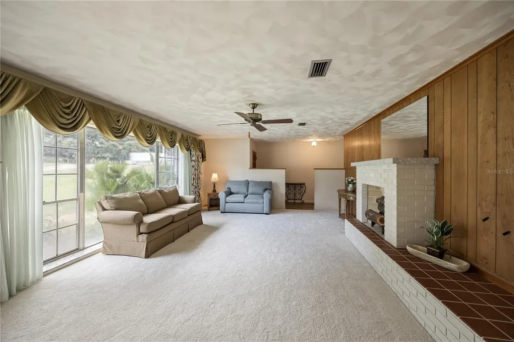 35237 Mulholland Drive Fruitland Park FL 34731