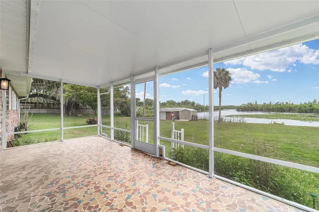 35237 Mulholland Drive Fruitland Park FL 34731