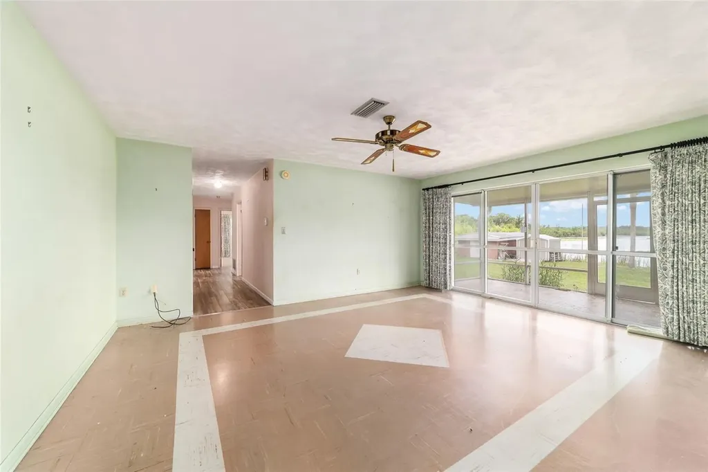 35237 Mulholland Drive Fruitland Park FL 34731