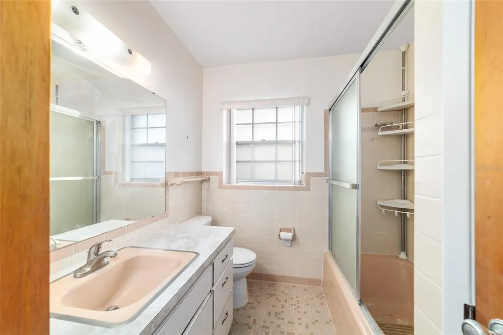 35237 Mulholland Drive Fruitland Park FL 34731