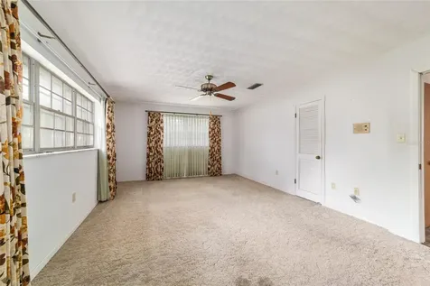 35237 Mulholland Drive Fruitland Park FL 34731