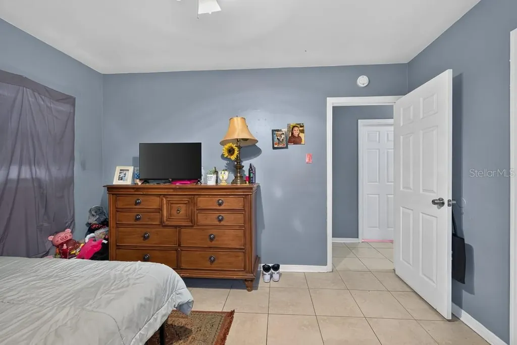 5205 S 82nd Street Tampa FL 33619