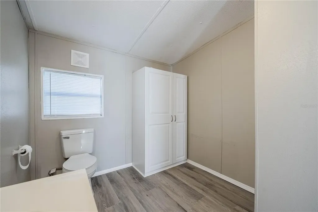 410 Avenue A Wahneta E Winter Haven FL 33880