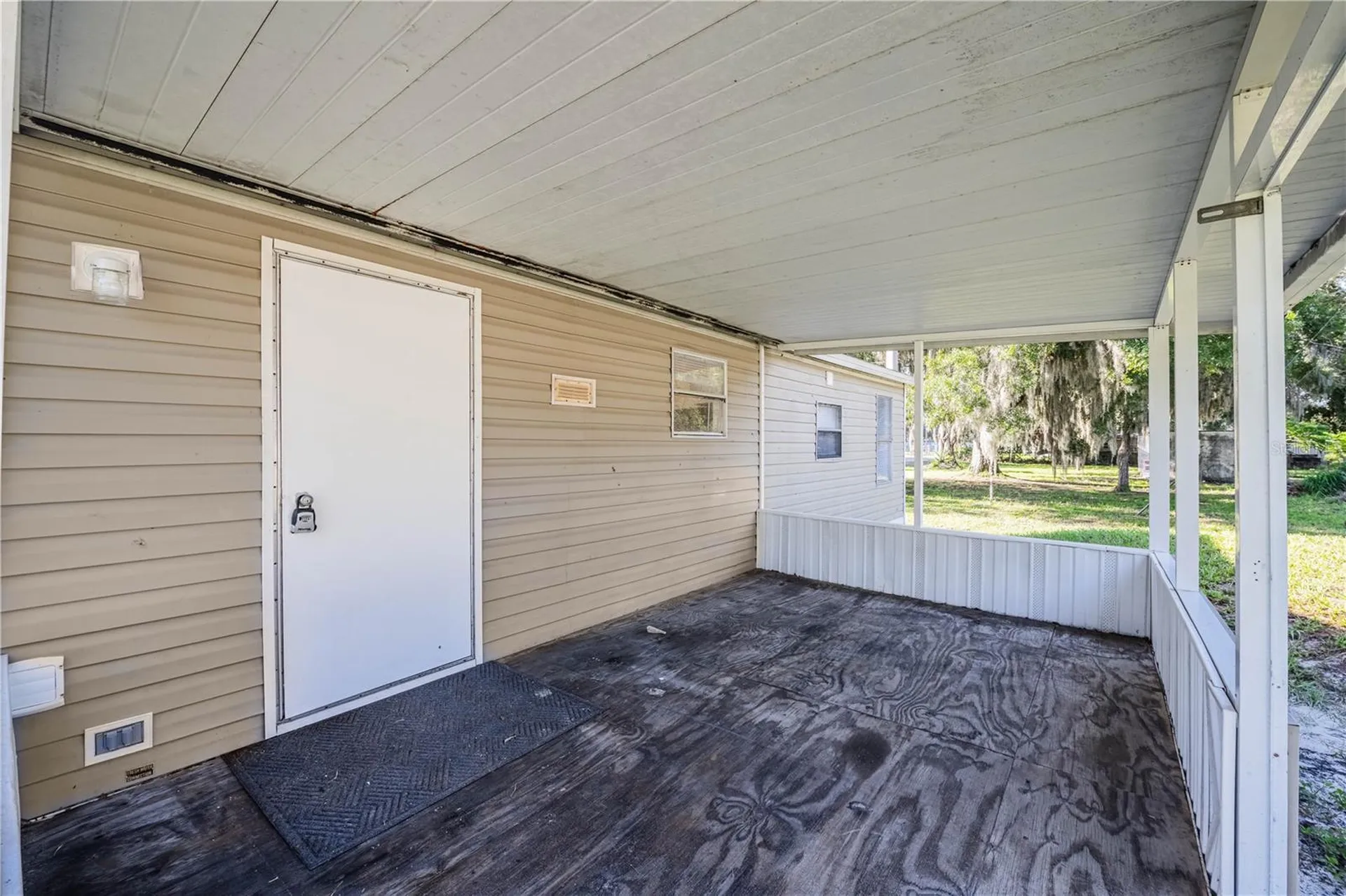 410 Avenue A Wahneta E Winter Haven FL 33880