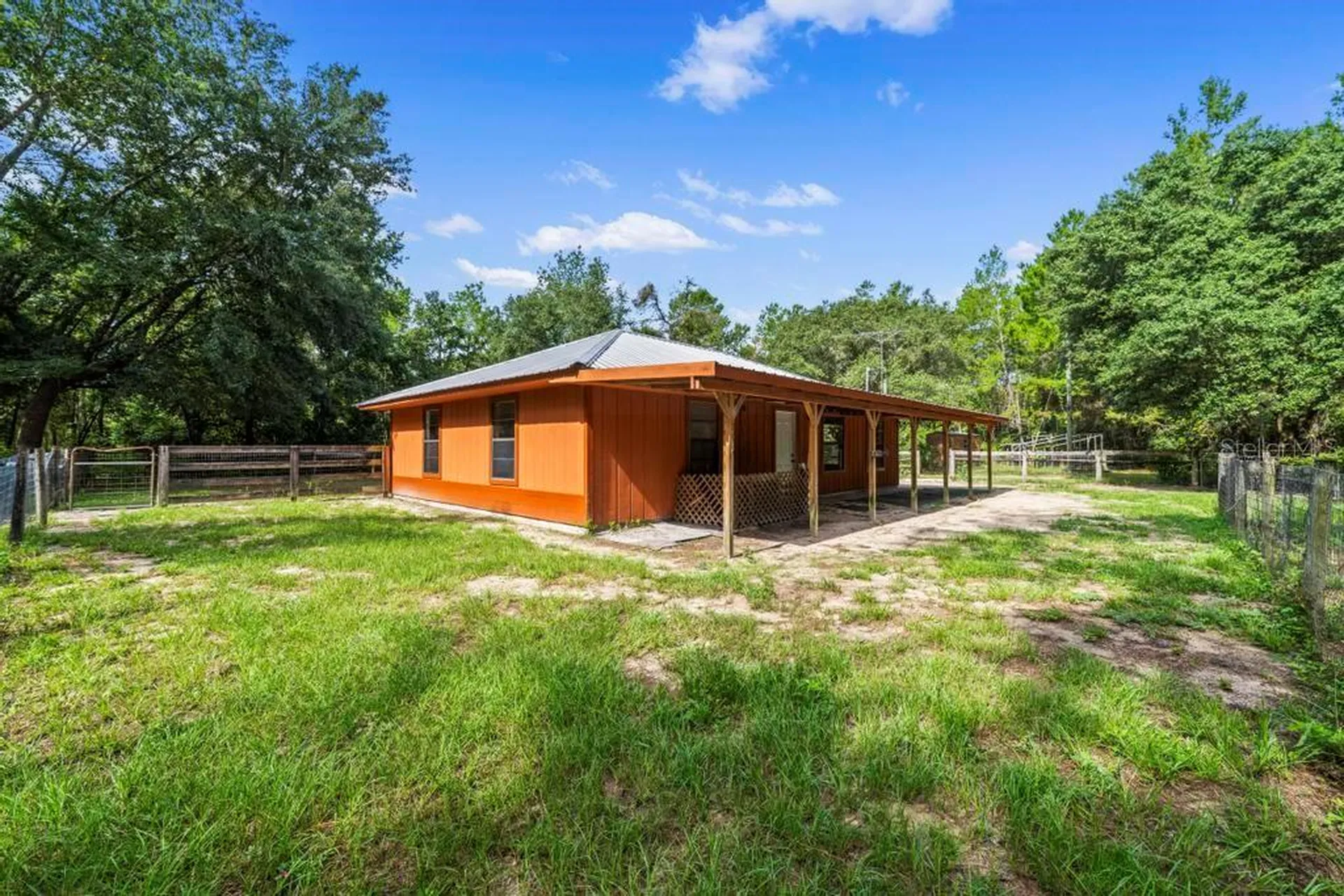 24607 Polar Bear Road Paisley FL 32767