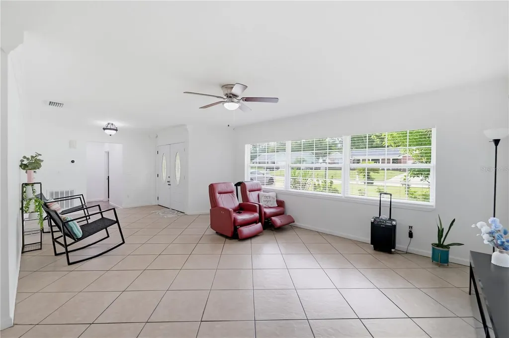 1514 Burning Tree Lane Brandon FL 33510