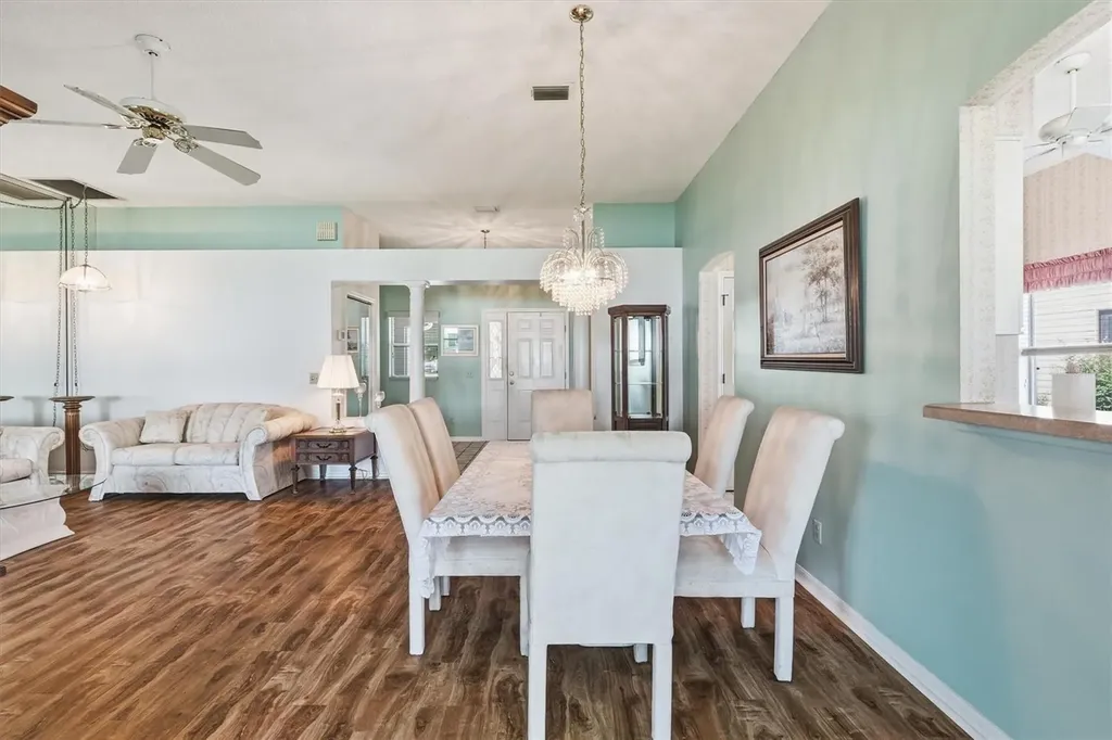 1260 Granada Court Lady Lake FL 32159