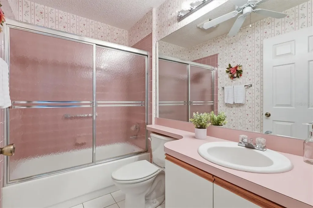 1260 Granada Court Lady Lake FL 32159