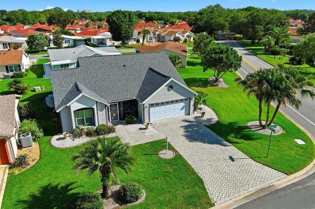 1260 Granada Court Lady Lake FL 32159