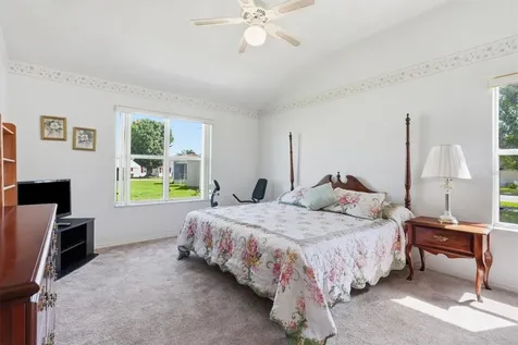 1260 Granada Court Lady Lake FL 32159