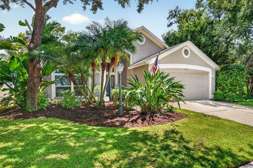 12321 Glenfield Avenue Tampa FL 33626