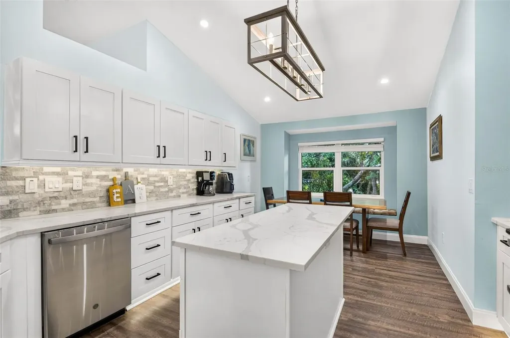 12321 Glenfield Avenue Tampa FL 33626