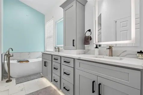 12321 Glenfield Avenue Tampa FL 33626