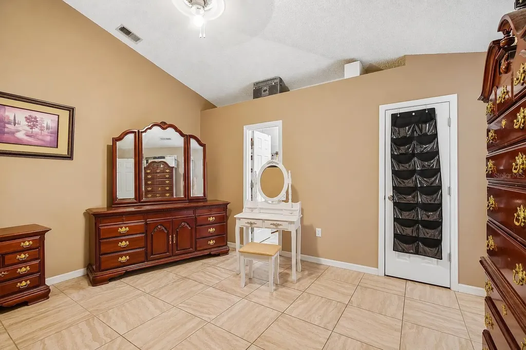 379 Mott Street SW Palm Bay FL 32908