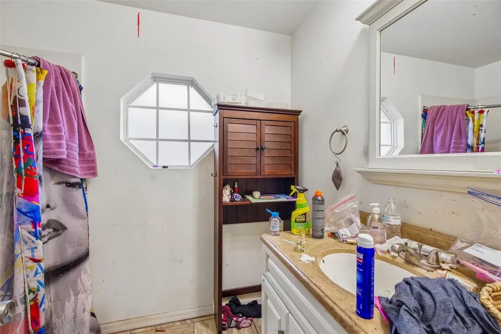 379 Mott Street SW Palm Bay FL 32908