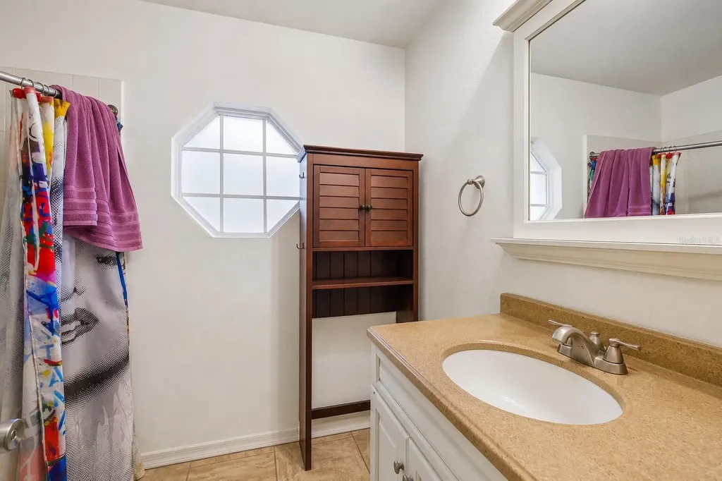 379 Mott Street SW Palm Bay FL 32908