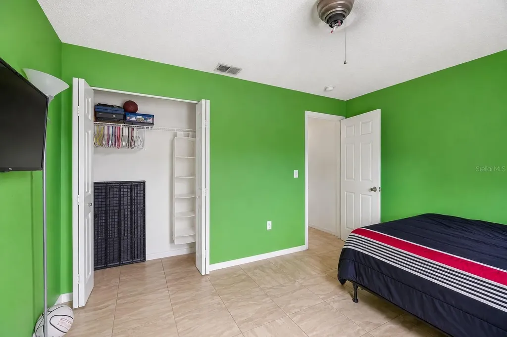 379 Mott Street SW Palm Bay FL 32908