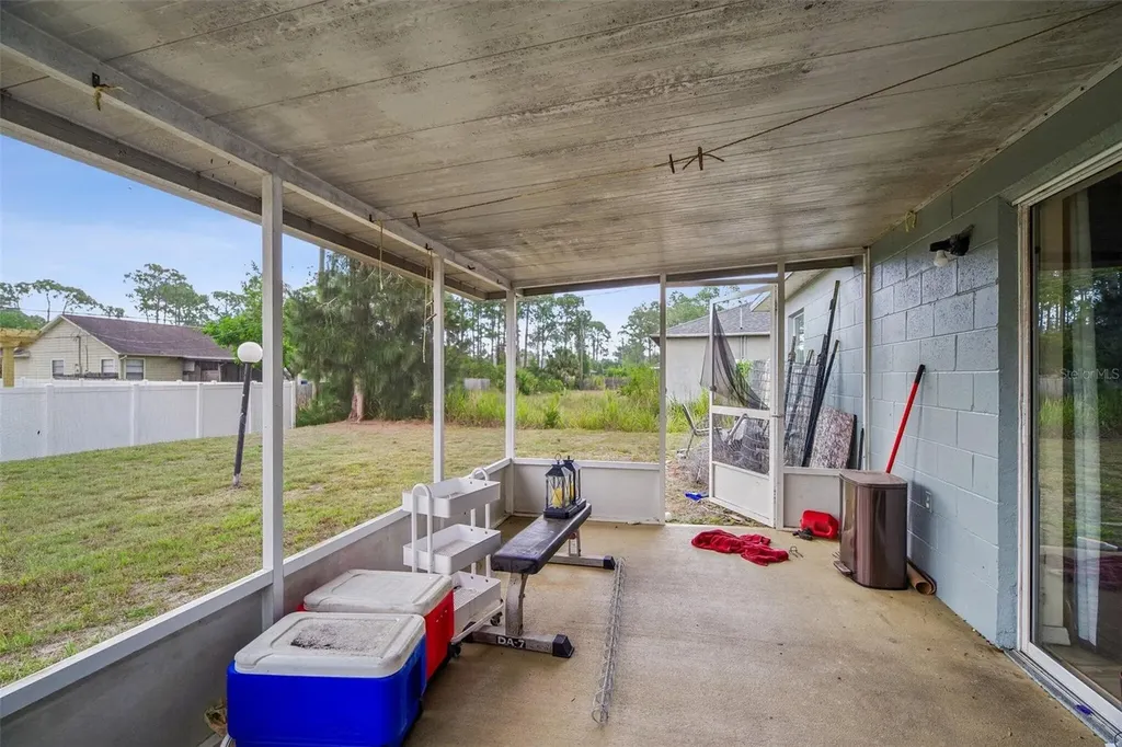 379 Mott Street SW Palm Bay FL 32908