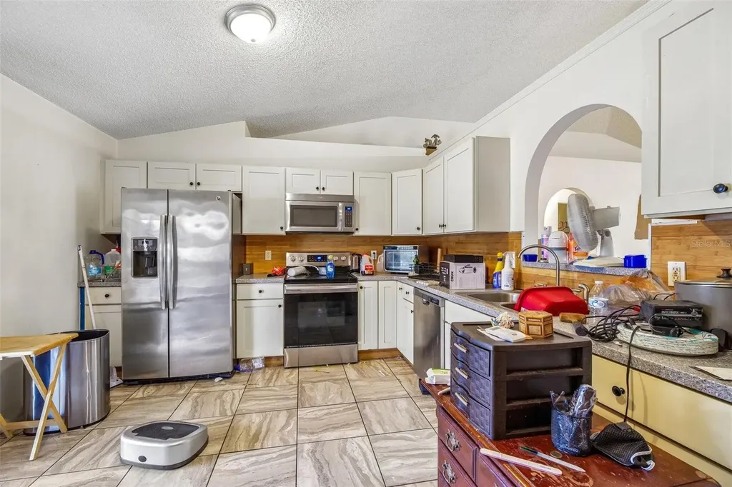 379 Mott Street SW Palm Bay FL 32908