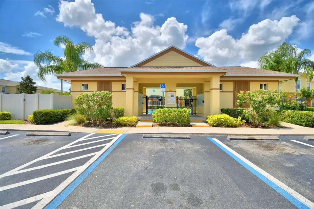 4086 Winding Vine Lakeland FL 33812