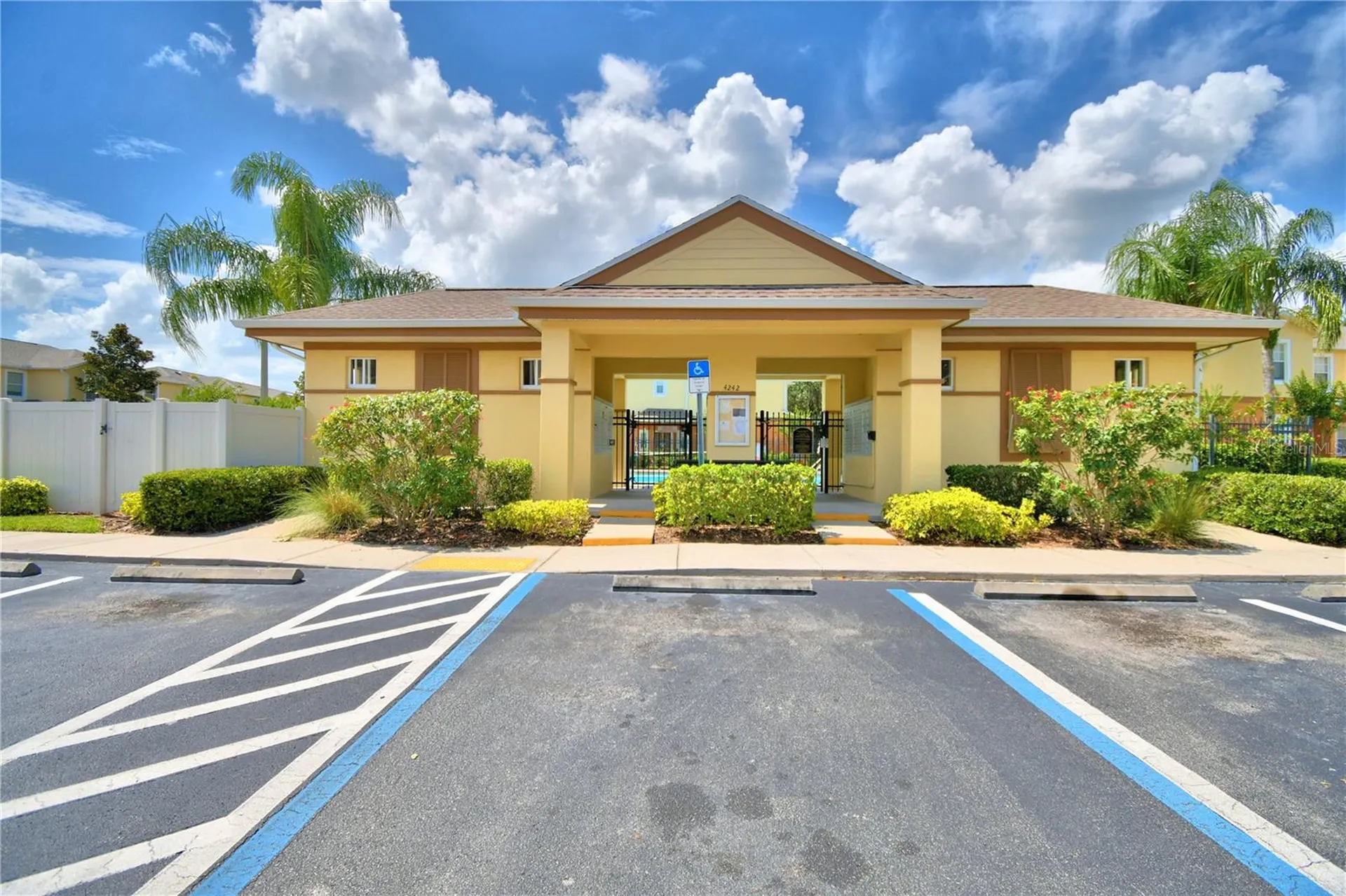 4086 Winding Vine Lakeland FL 33812