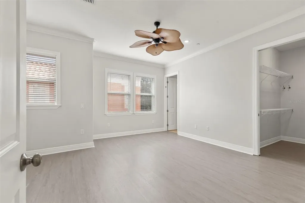 905 Villa Venicia Way Tampa FL 33606