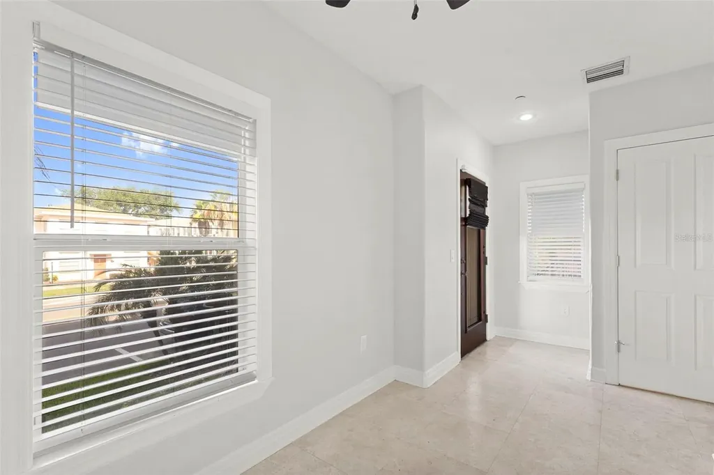 905 Villa Venicia Way Tampa FL 33606