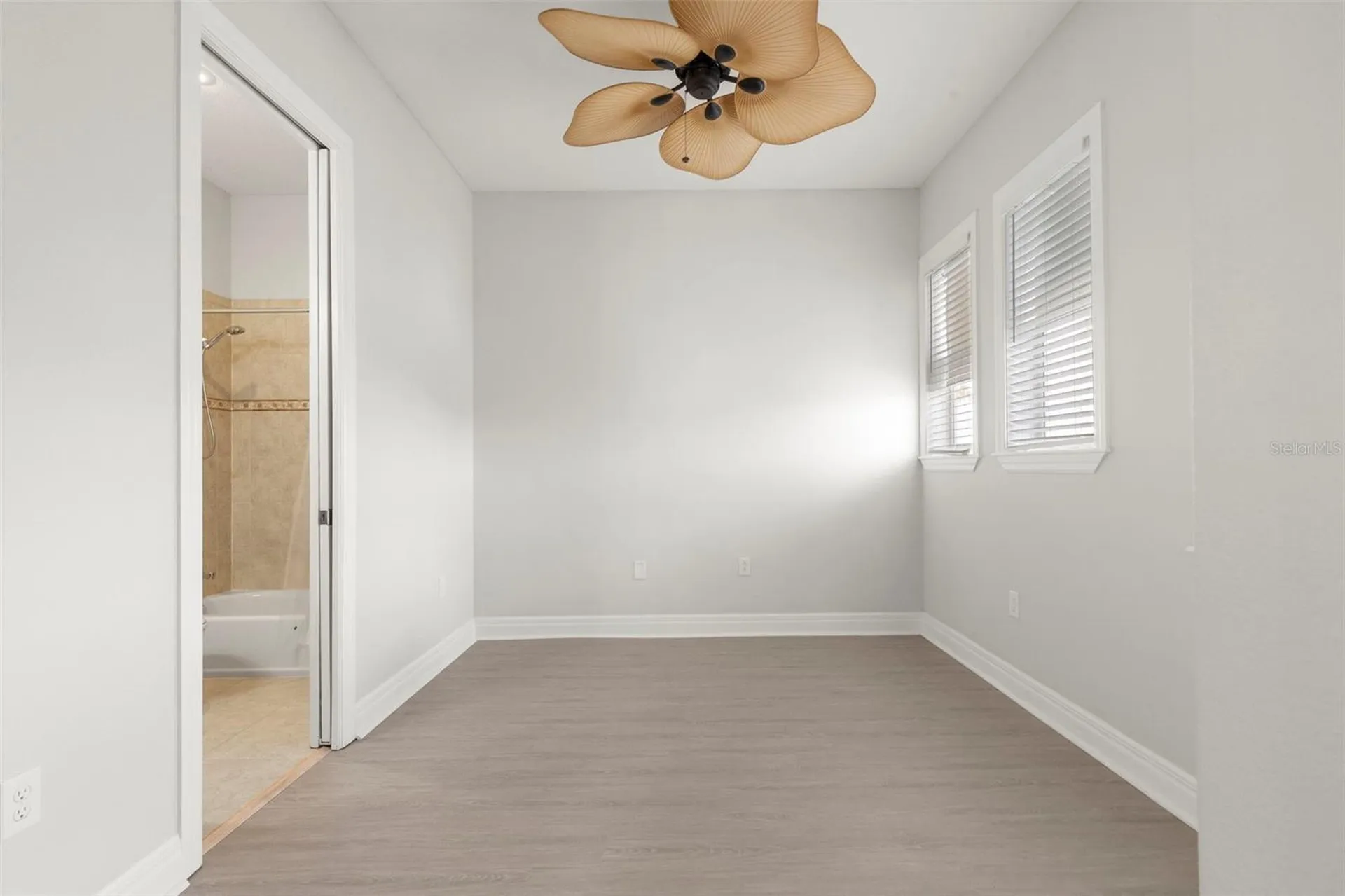 905 Villa Venicia Way Tampa FL 33606