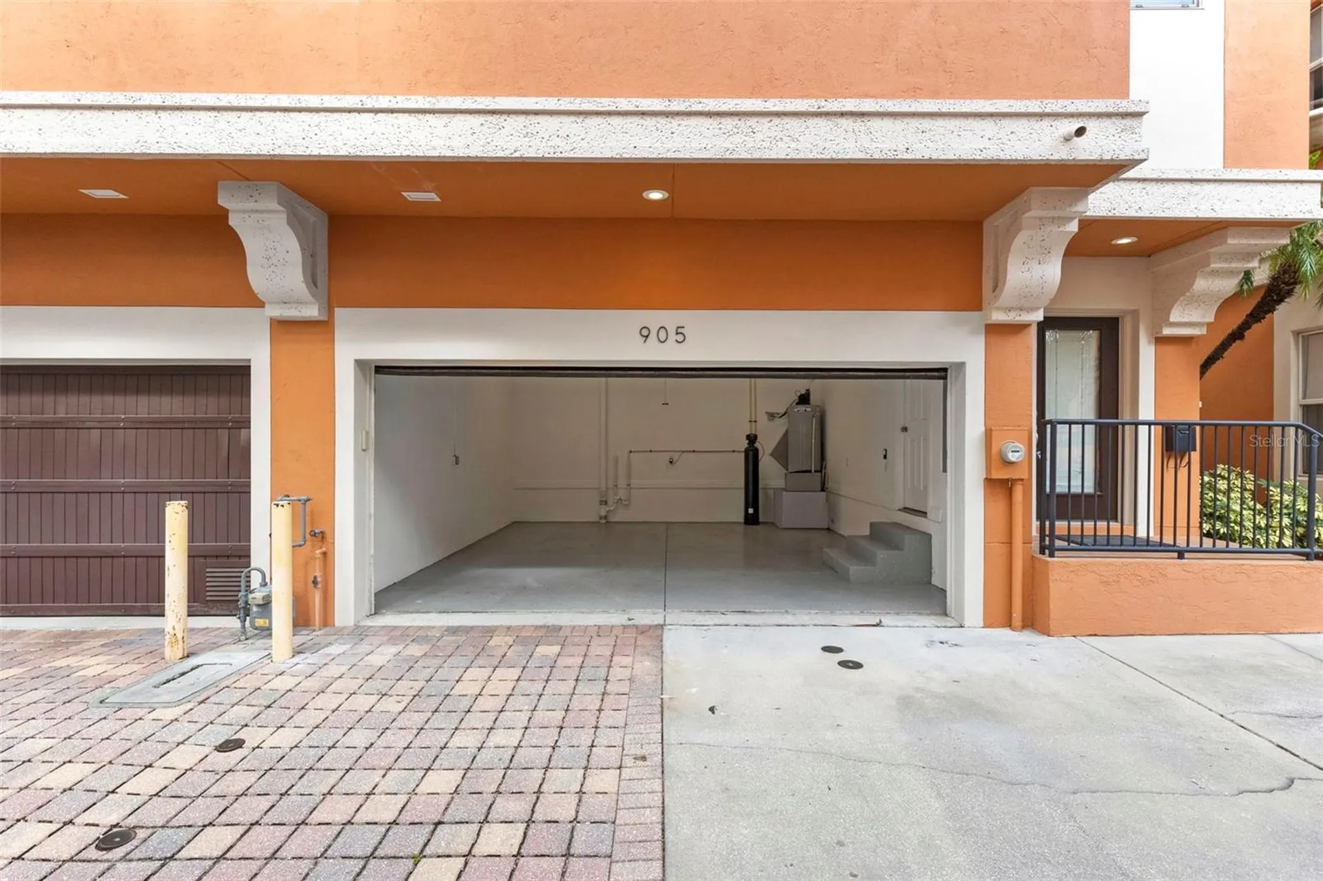 905 Villa Venicia Way Tampa FL 33606