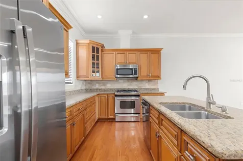 905 Villa Venicia Way Tampa FL 33606