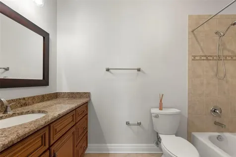 905 Villa Venicia Way Tampa FL 33606