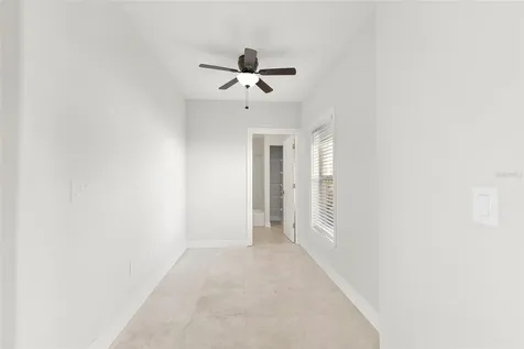 905 Villa Venicia Way Tampa FL 33606