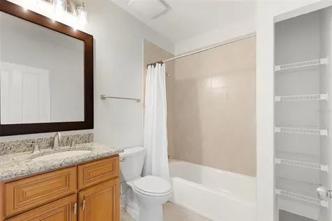 905 Villa Venicia Way Tampa FL 33606