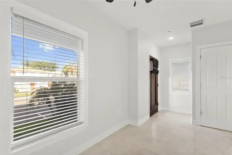 905 Villa Venicia Way Tampa FL 33606