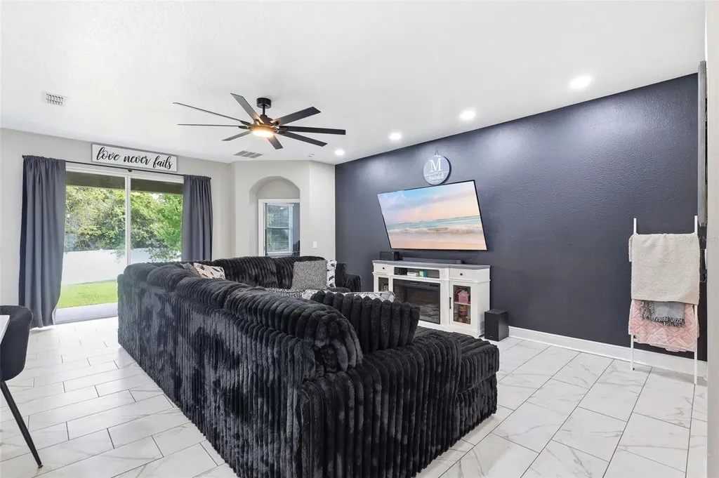 1346 Lake Baton Drive Deltona FL 32725