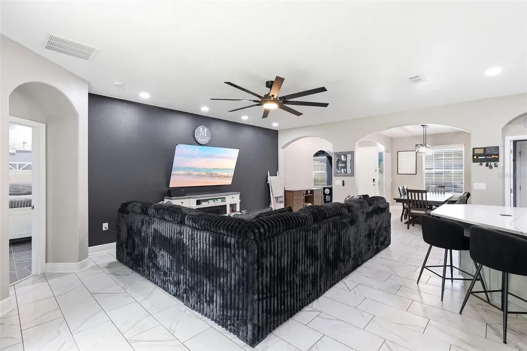 1346 Lake Baton Drive Deltona FL 32725