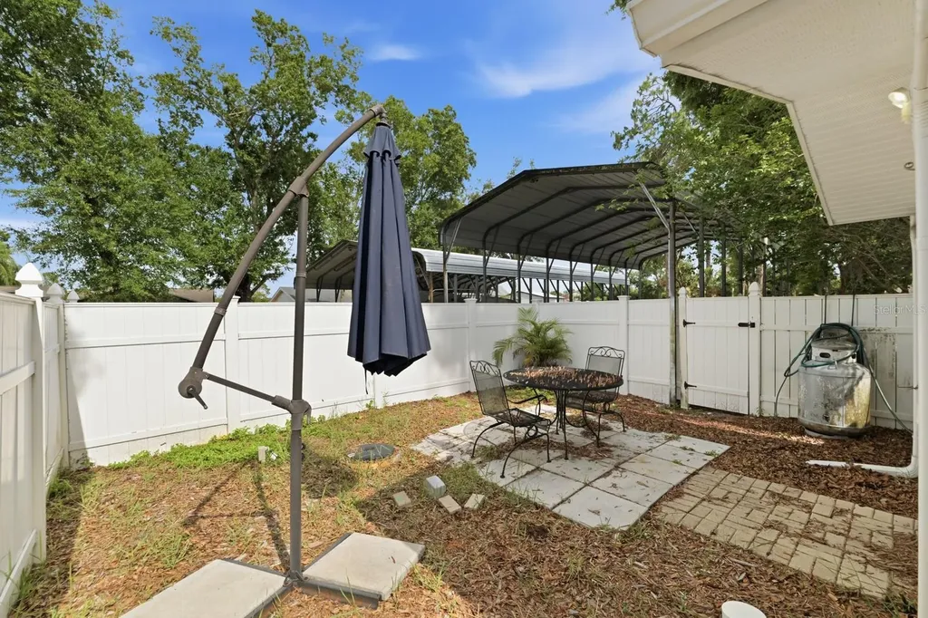 15509 Casey Rd Ext Road Tampa FL 33624
