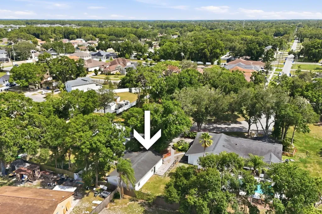 15509 Casey Rd Ext Road Tampa FL 33624