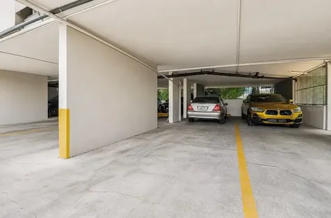 14-A Condominio Mansiones De Garden Hills Guaynabo PR 00966