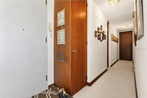 14-A Condominio Mansiones De Garden Hills Guaynabo PR 00966