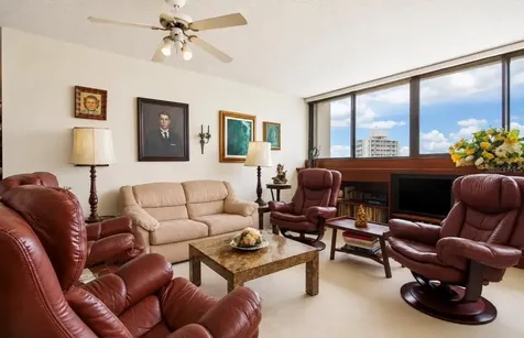 14-A Condominio Mansiones De Garden Hills Guaynabo PR 00966