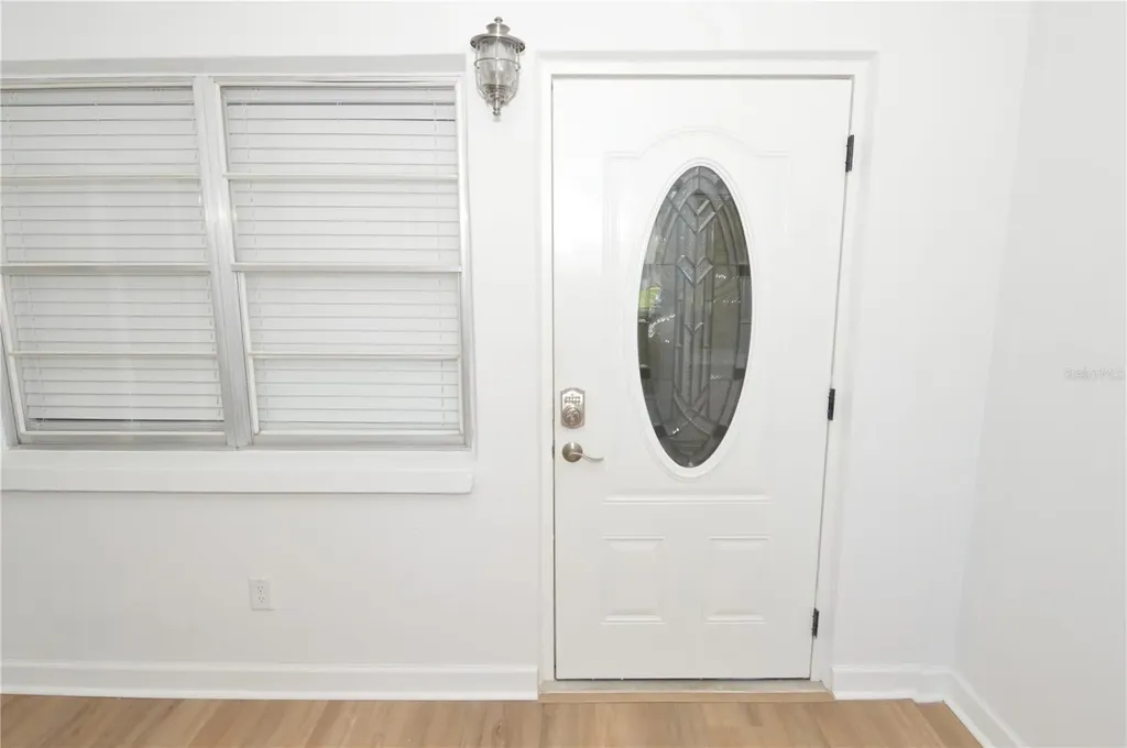 4700 Cove Circle St Petersburg FL 33708