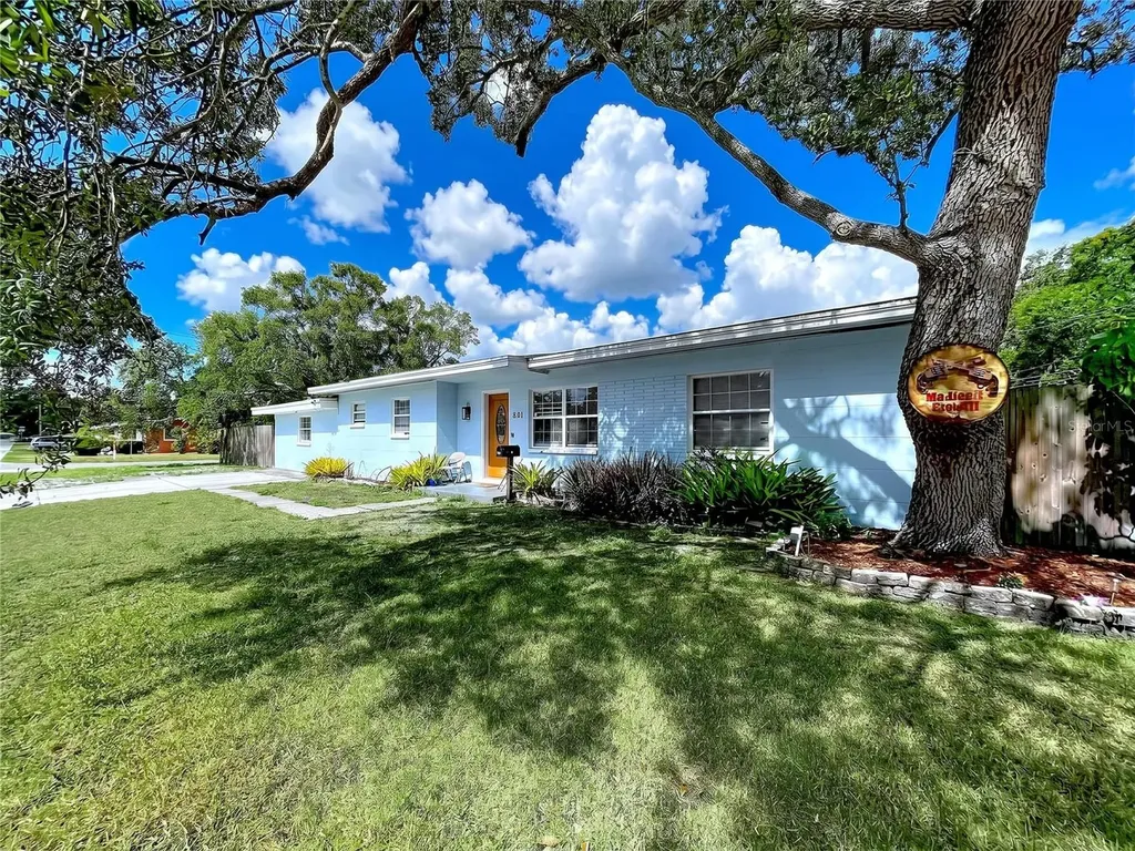 801 51st Avenue S St Petersburg FL 33705